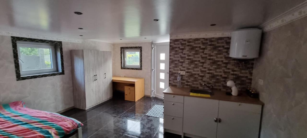 Alex Studio Hotel เกนต์ ภายนอก รูปภาพ